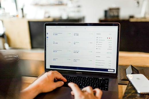 Investing-in-SaaS